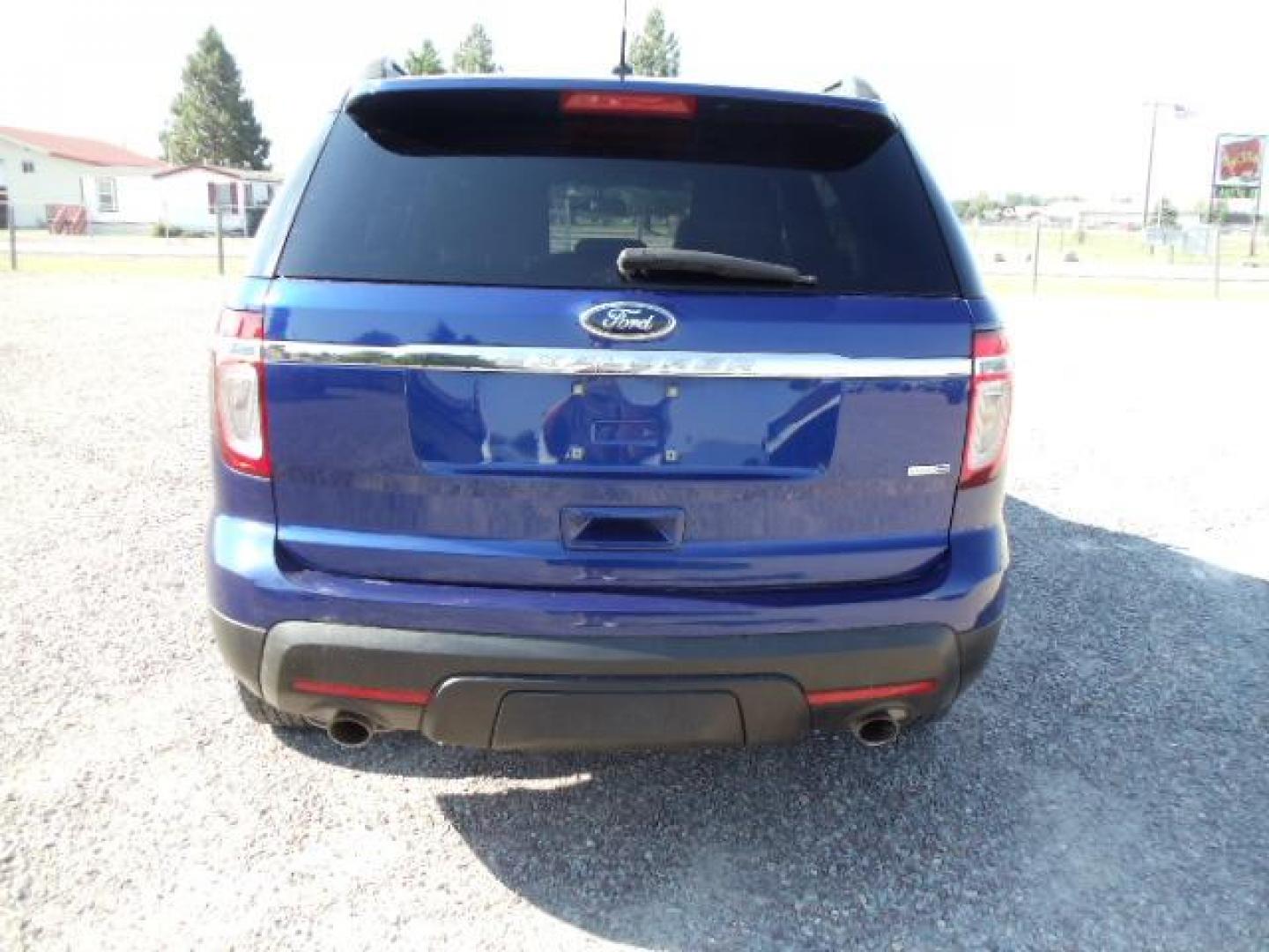 2014 Blue /Silver Ford Explorer Base 4WD (1FM5K8B83EG) with an 3.5L V6 DOHC 24V engine, 6-Speed Automatic transmission, located at 5465 Highway 2 W., Columbia Falls, MT, 59912, (406) 892-4407, 48.352188, -114.240929 - Keyless entry Cruise control AC and heat front and rear Power windows door locks and mirrors Power seat driver side only MP3-CD 3rd Seat Near new tires - Photo#5