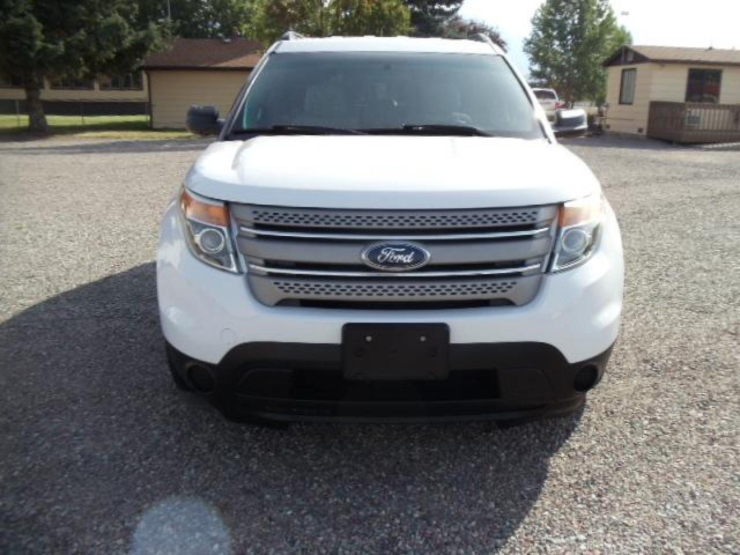 2014 White /Grey Ford Explorer Base 4WD (1FM5K8B85EG) with an 3.5L V6 DOHC 24V engine, 6-Speed Automatic transmission, located at 5465 Highway 2 W., Columbia Falls, MT, 59912, (406) 892-4407, 48.352188, -114.240929 - Keyless entry Cruise control Front and rear heat and AC Power windows door locks and mirrors Power seat drivers only MP3 - Photo#1