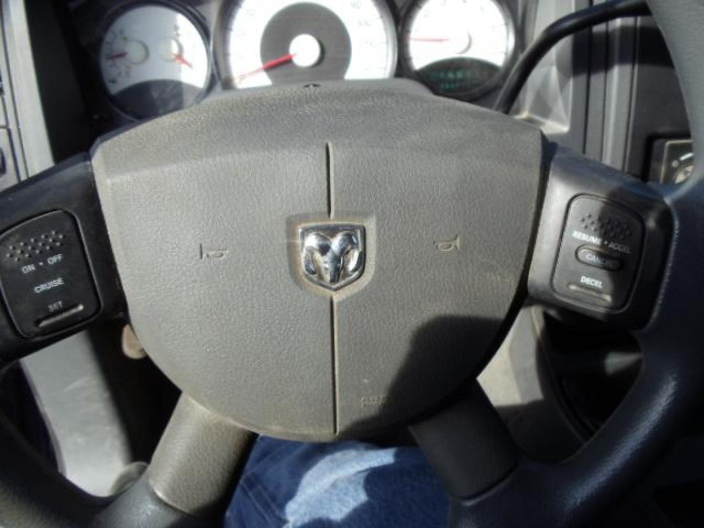 2007 Blue /Gray Dodge Dakota ST Club Cab 4WD (1D7HW22P27S) with an 4.7L V8 FFV engine, Automatic transmission, located at 5465 Highway 2 W., Columbia Falls, MT, 59912, (406) 892-4407, 48.352188, -114.240929 - Keyless entry Cruise control AC CD Tilt Wheel Power seat drivers only Power windows door locks and mirrors Near new tires - Photo#20