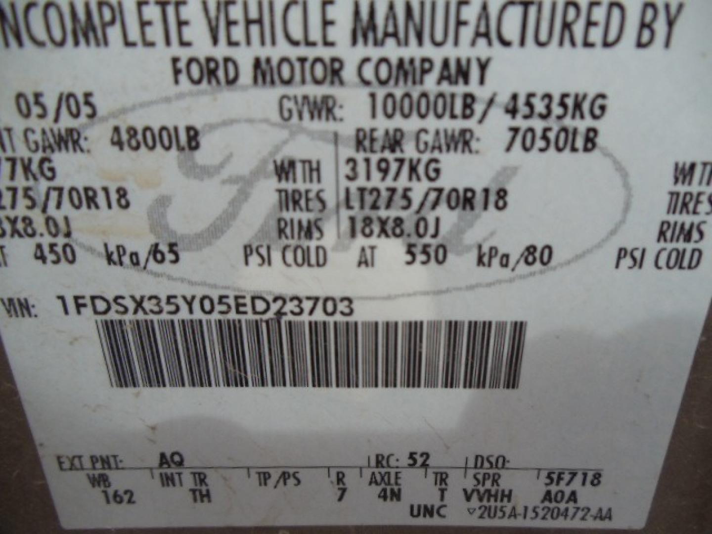 2005 Tan /Tan Ford F-350 SD Lariat SuperCab 4WD (1FDSX35Y05E) with an 6.8L V10 SOHC 30V engine, Automatic transmission, located at 5465 Highway 2 W., Columbia Falls, MT, 59912, (406) 892-4407, 48.352188, -114.240929 - Photo#22