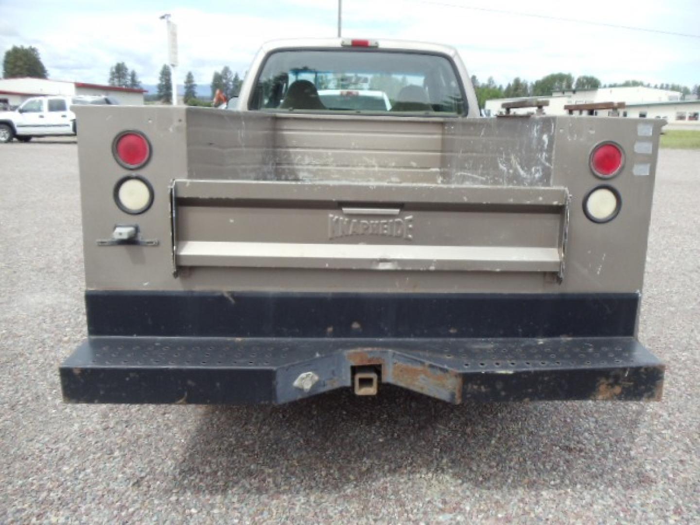 2005 Tan /Tan Ford F-350 SD Lariat SuperCab 4WD (1FDSX35Y05E) with an 6.8L V10 SOHC 30V engine, Automatic transmission, located at 5465 Highway 2 W., Columbia Falls, MT, 59912, (406) 892-4407, 48.352188, -114.240929 - Photo#6