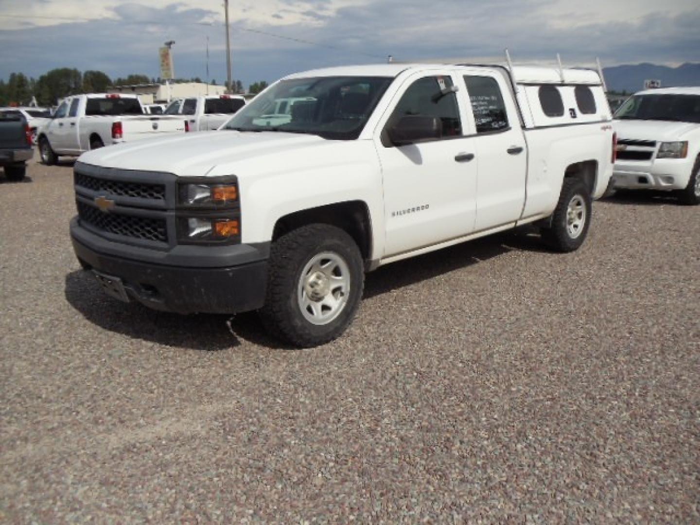 2014 White /Gray Chevrolet Silverado 1500 Work Truck 1WT Double Cab 4WD (1GCVKPEH2EZ) with an 4.3L V6 OHV 12V engine, 6-Speed Automatic transmission, located at 5465 Highway 2 W., Columbia Falls, MT, 59912, (406) 892-4407, 48.352188, -114.240929 - Photo#2