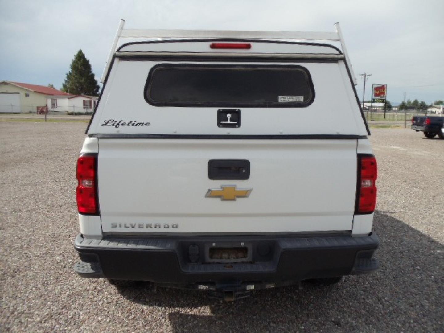 2014 White /Gray Chevrolet Silverado 1500 Work Truck 1WT Double Cab 4WD (1GCVKPEH2EZ) with an 4.3L V6 OHV 12V engine, 6-Speed Automatic transmission, located at 5465 Highway 2 W., Columbia Falls, MT, 59912, (406) 892-4407, 48.352188, -114.240929 - Photo#5