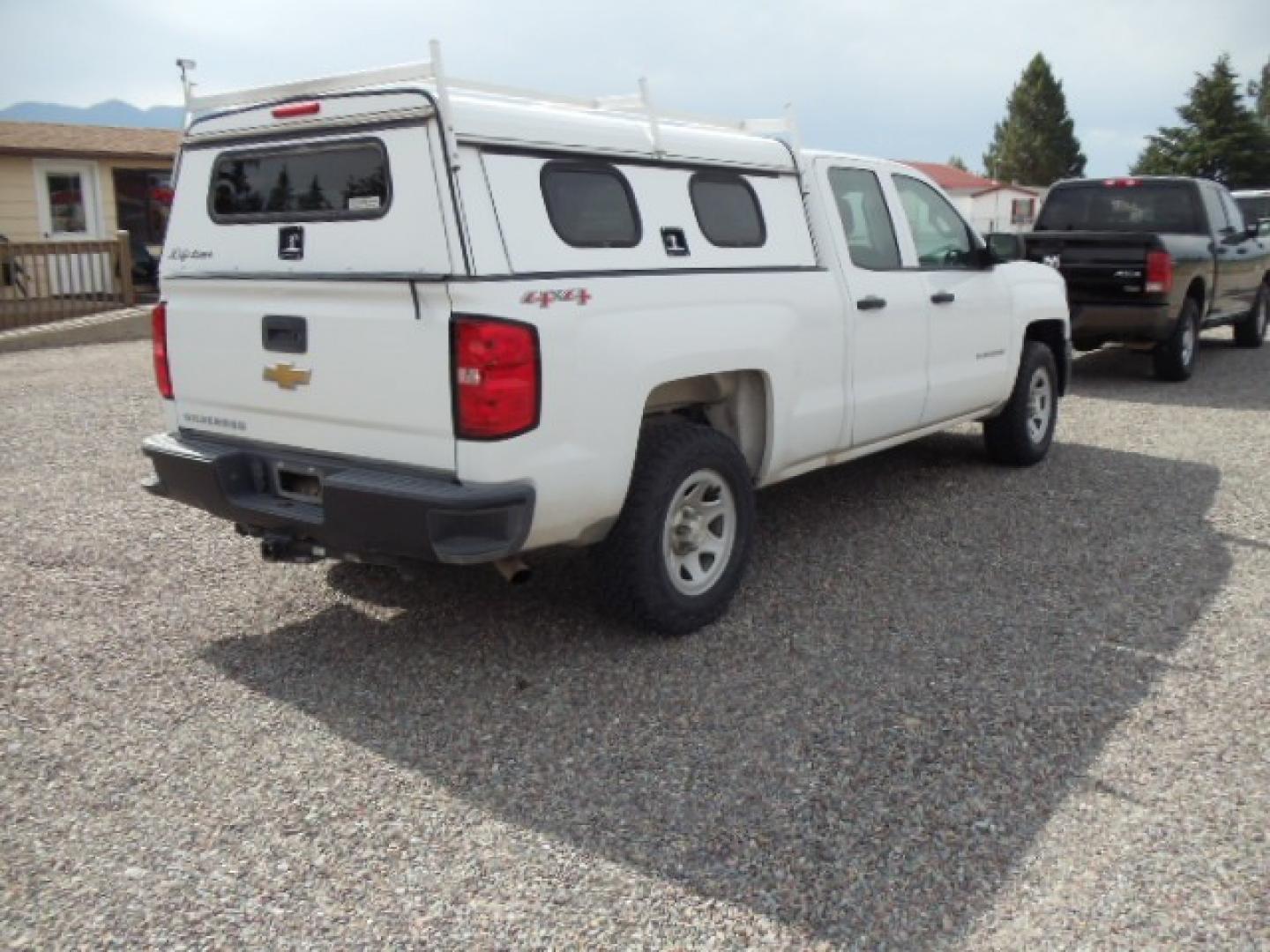 2014 White /Gray Chevrolet Silverado 1500 Work Truck 1WT Double Cab 4WD (1GCVKPEH2EZ) with an 4.3L V6 OHV 12V engine, 6-Speed Automatic transmission, located at 5465 Highway 2 W., Columbia Falls, MT, 59912, (406) 892-4407, 48.352188, -114.240929 - Photo#8