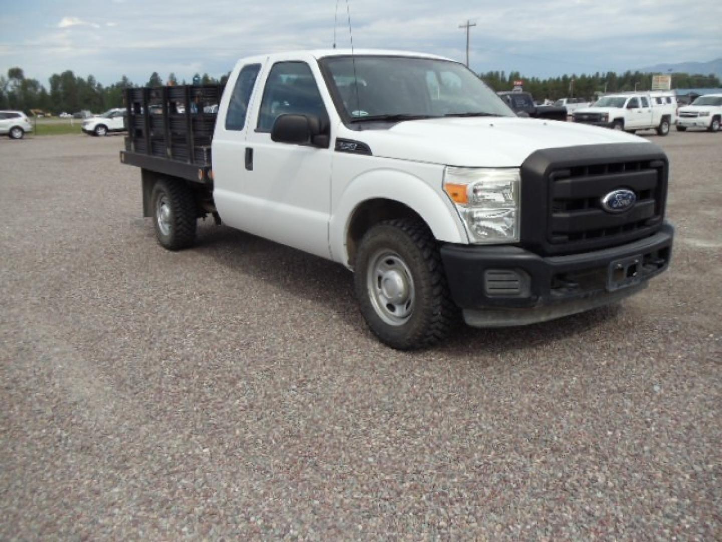 2011 White /Gray Ford F-350 SD XL (1FD8X3A60BE) with an 6.2L V8 OHV 16V engine, 6-Speed Automatic transmission, located at 5465 Highway 2 W., Columbia Falls, MT, 59912, (406) 892-4407, 48.352188, -114.240929 - Photo#0