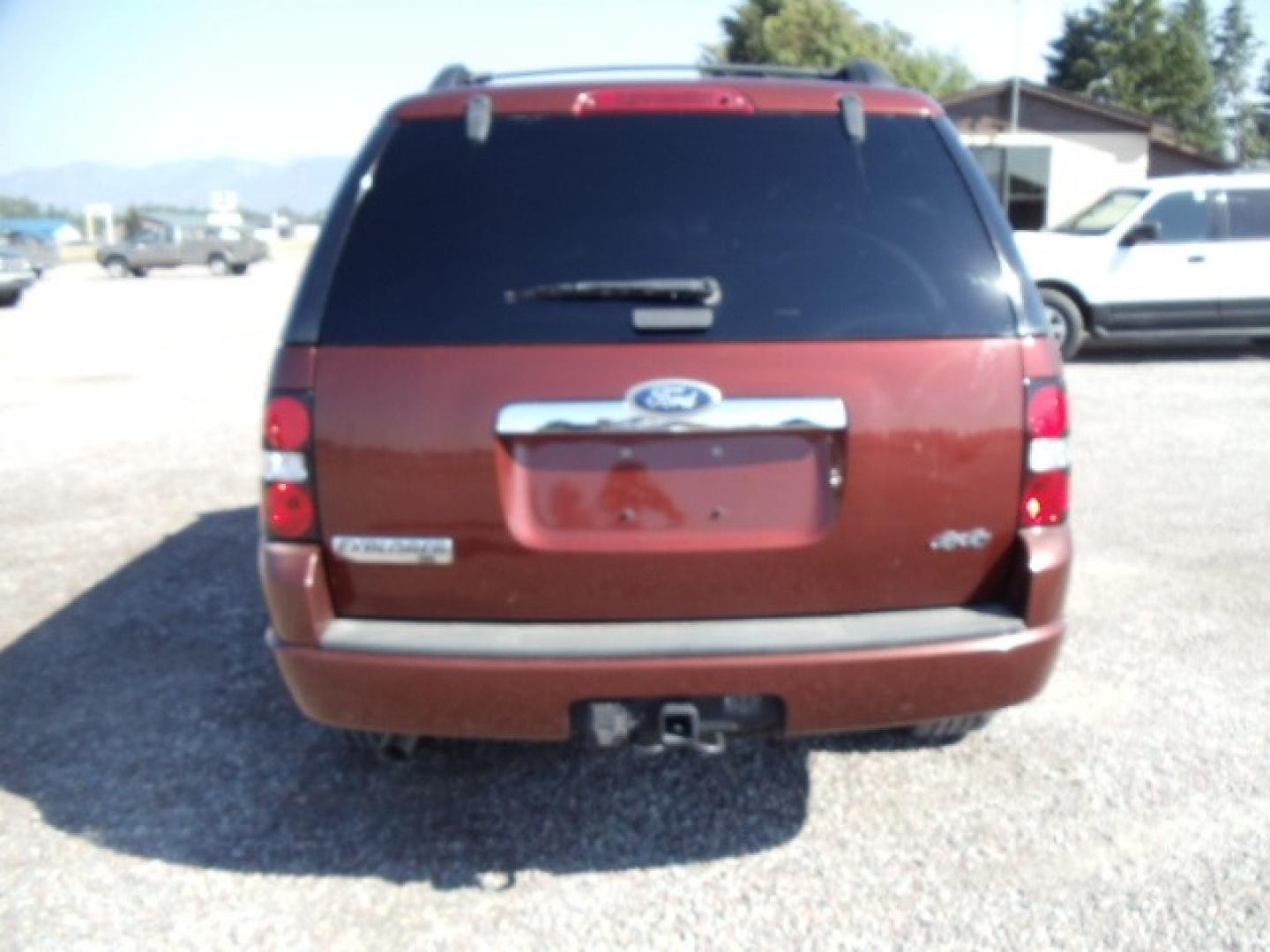 2010 Brown /Gray Ford Explorer XLT 4.0L 4WD (1FMEU7DE3AU) with an 4.0L V6 SOHC 16V engine, 5-Speed Automatic transmission, located at 5465 Highway 2 W., Columbia Falls, MT, 59912, (406) 892-4407, 48.352188, -114.240929 - Photo#5