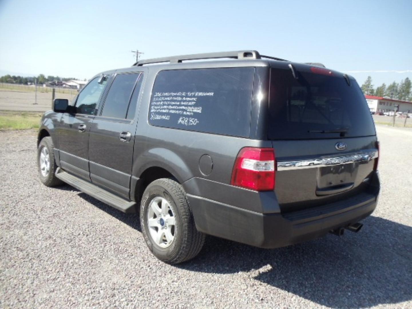 2016 Gray /Gray Ford Expedition EL XL 4WD (1FMJK1GT9GE) with an 3.5L V6 DOHC 24V FFV engine, Automatic transmission, located at 5465 Highway 2 W., Columbia Falls, MT, 59912, (406) 892-4407, 48.352188, -114.240929 - Photo#4