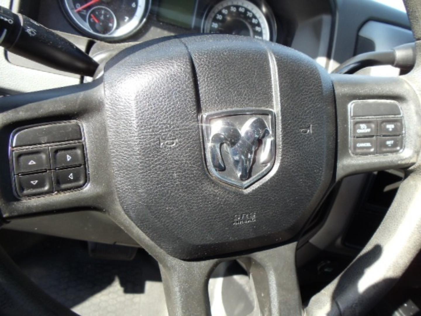 2014 White /Grey RAM 3500 Tradesman (3C63R3GT8EG) with an 5.7L V8 OHV 16V engine, 6-Speed Automatic transmission, located at 5465 Highway 2 W., Columbia Falls, MT, 59912, (406) 892-4407, 48.352188, -114.240929 - Photo#16