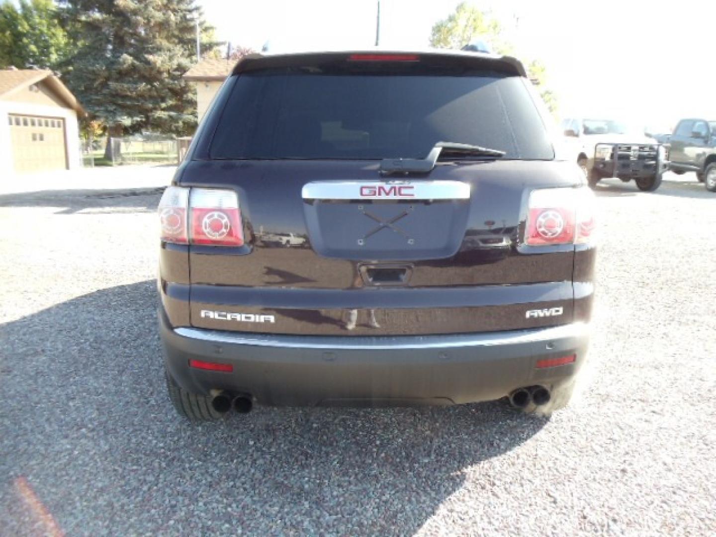 2009 Purple /Silver GMC Acadia SLE-1 AWD (1GKEV13D29J) with an 3.6L V6 DOHC 24V engine, 6-Speed Automatic transmission, located at 5465 Highway 2 W., Columbia Falls, MT, 59912, (406) 892-4407, 48.352188, -114.240929 - Photo#5