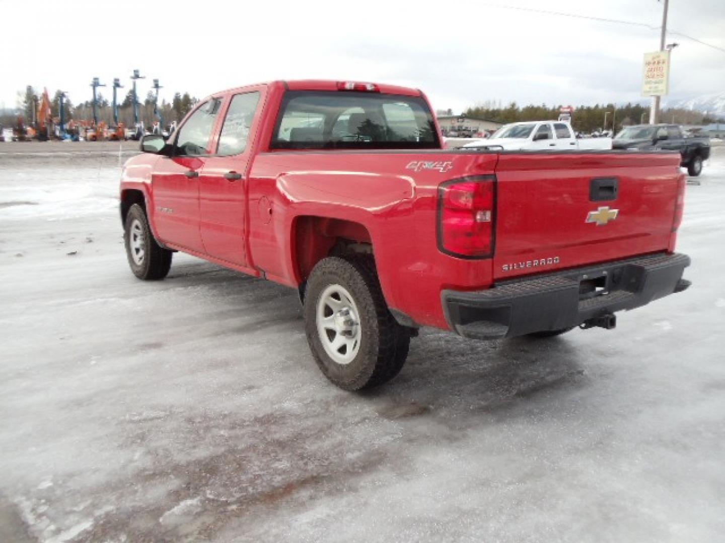 2017 /Gray Chevrolet Silverado 1500 Work Truck Double Cab 4WD (1GCVKNEHXHZ) with an 4.3L V6 OHV 12V engine, Automatic transmission, located at 5465 Highway 2 W., Columbia Falls, MT, 59912, (406) 892-4407, 48.352188, -114.240929 - This truck was previously owned by the federal government so it has been well maintained and taken care of. The vehicle is very clean inside and out with good tires and low miles. This is the double cab short box with the 6 cylinder gas motor. - Photo#4