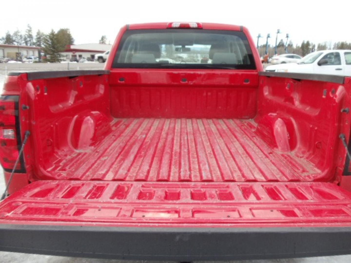 2017 /Gray Chevrolet Silverado 1500 Work Truck Double Cab 4WD (1GCVKNEHXHZ) with an 4.3L V6 OHV 12V engine, Automatic transmission, located at 5465 Highway 2 W., Columbia Falls, MT, 59912, (406) 892-4407, 48.352188, -114.240929 - This truck was previously owned by the federal government so it has been well maintained and taken care of. The vehicle is very clean inside and out with good tires and low miles. This is the double cab short box with the 6 cylinder gas motor. - Photo#7