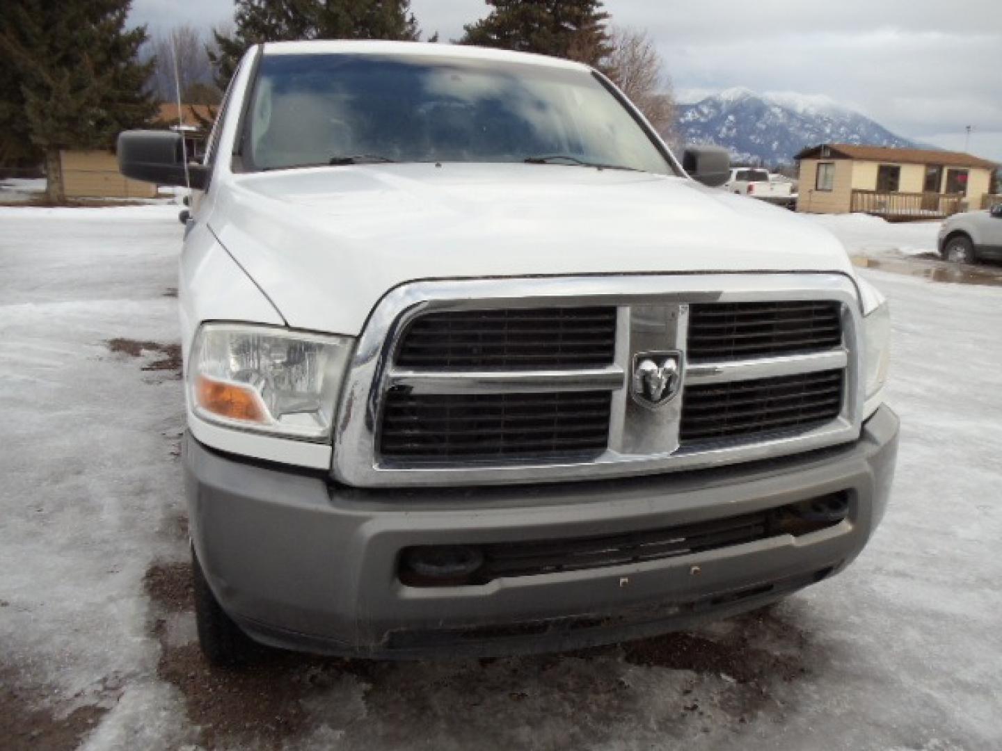 2011 Gray /Gray Dodge Ram 2500 ST Crew Cab 4WD (3D7TT2CT2BG) with an 5.7L V8 OHV 16V engine, Automatic transmission, located at 5465 Highway 2 W., Columbia Falls, MT, 59912, (406) 892-4407, 48.352188, -114.240929 - This truck was previously owned by the federal government so it has been well maintained and taken care of. This truck is very clean inside and out with good tires and low actual miles. This is the crew cab short box with the 5.7L HEMI V8 gas motor. - Photo#1