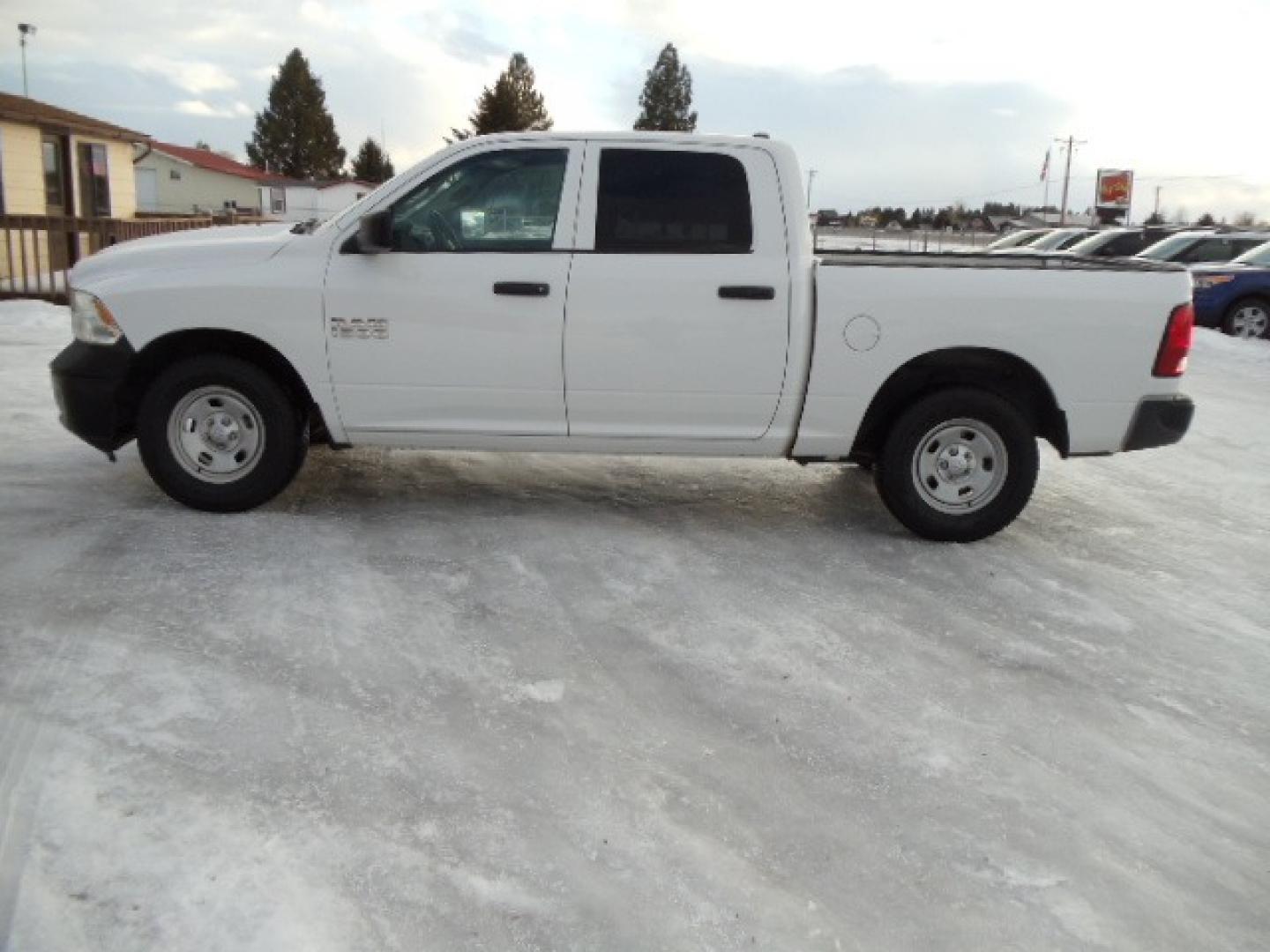 2014 Gray /Gray RAM 1500 Tradesman Crew Cab SWB 4WD (1C6RR7KG3ES) with an 3.6L V6 DOHC 24V FFV engine, 6-Speed Automatic transmission, located at 5465 Highway 2 W., Columbia Falls, MT, 59912, (406) 892-4407, 48.352188, -114.240929 - This truck was previously owned by the federal government so it has been well maintained and taken care of. The vehicle is very clean inside and out with great tires and low miles. This is the crew cab short box. - Photo#3