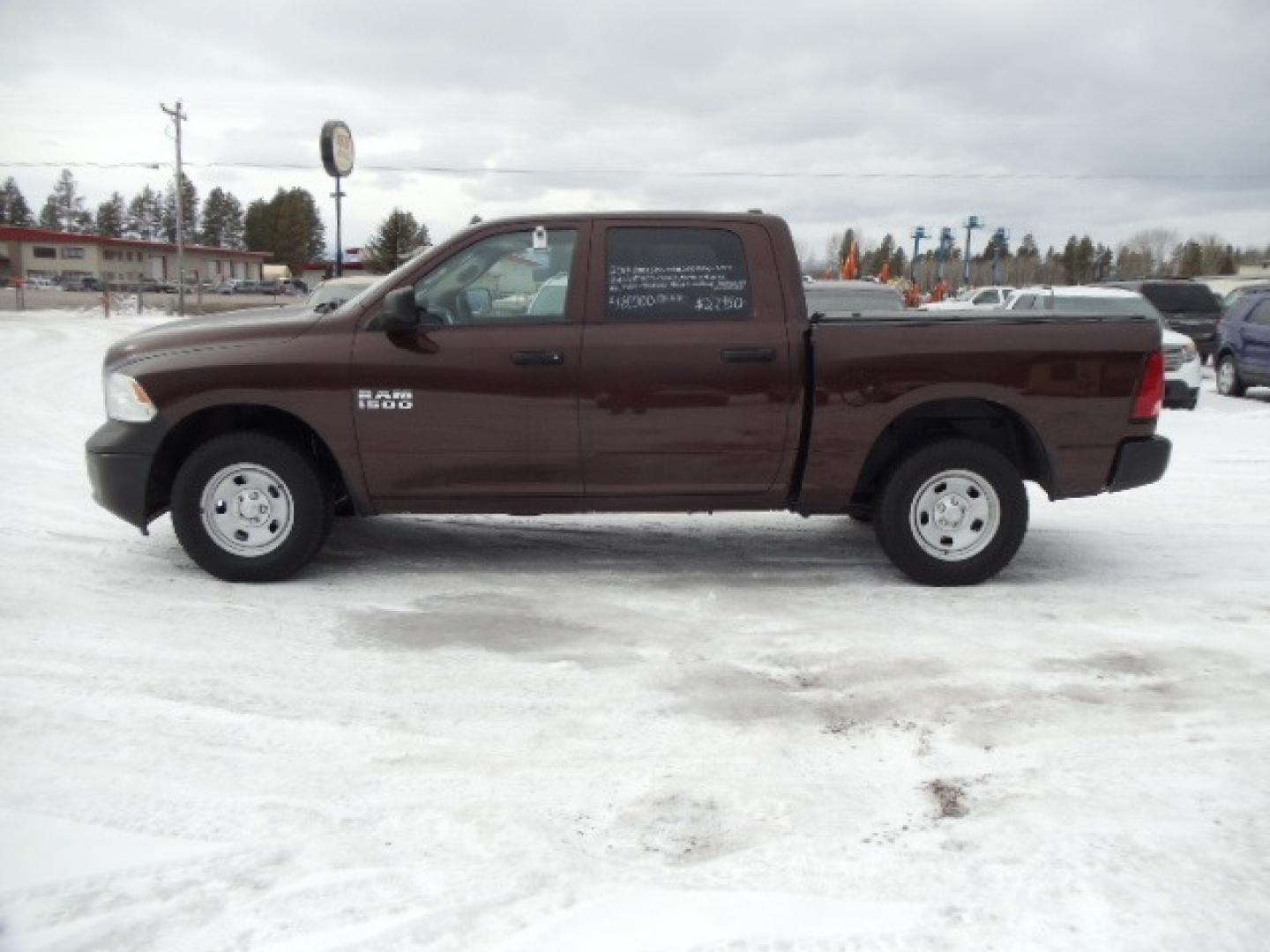 2014 Blue /Gray RAM 1500 Tradesman Crew Cab SWB 4WD (1C6RR7KG8ES) with an 3.6L V6 DOHC 24V FFV engine, 6-Speed Automatic transmission, located at 5465 Highway 2 W., Columbia Falls, MT, 59912, (406) 892-4407, 48.352188, -114.240929 - This truck was previously owned by the federal government so it has been well maintained and taken care of. The truck is very clean inside and out with great tires and super low actual miles. - Photo#3