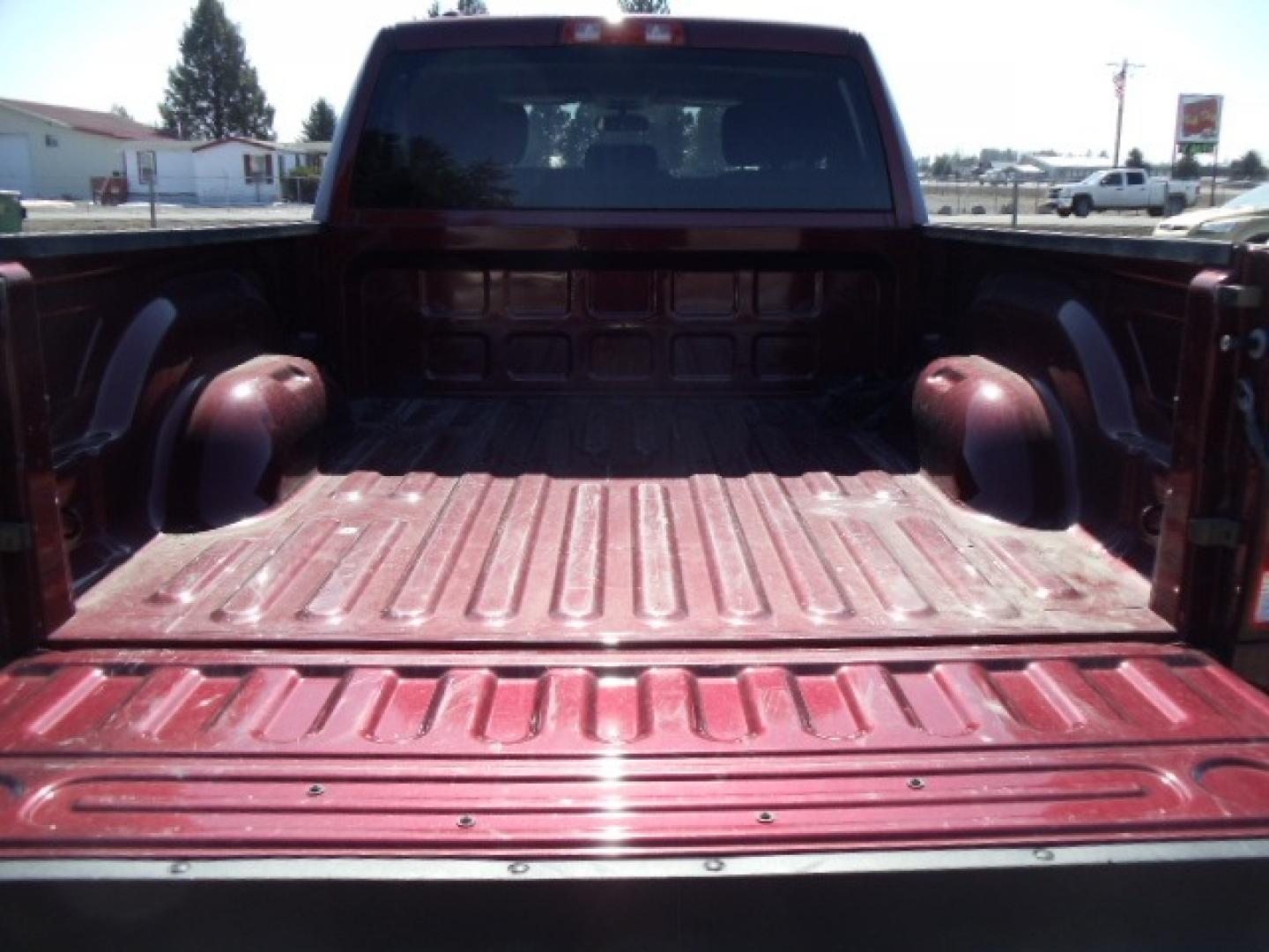 2019 /Gray RAM 1500 Tradesman Quad Cab 4WD (1C6RR7FG6KS) with an 3.6L V6 DOHC 24V FFV engine, 8A transmission, located at 5465 Highway 2 W., Columbia Falls, MT, 59912, (406) 892-4407, 48.352188, -114.240929 - This vehicle was previously owned by the federal government so it has been well maintained and taken care of. The truck is very clean inside and out with near new tires and low miles. This is the quad door short box. - Photo#7