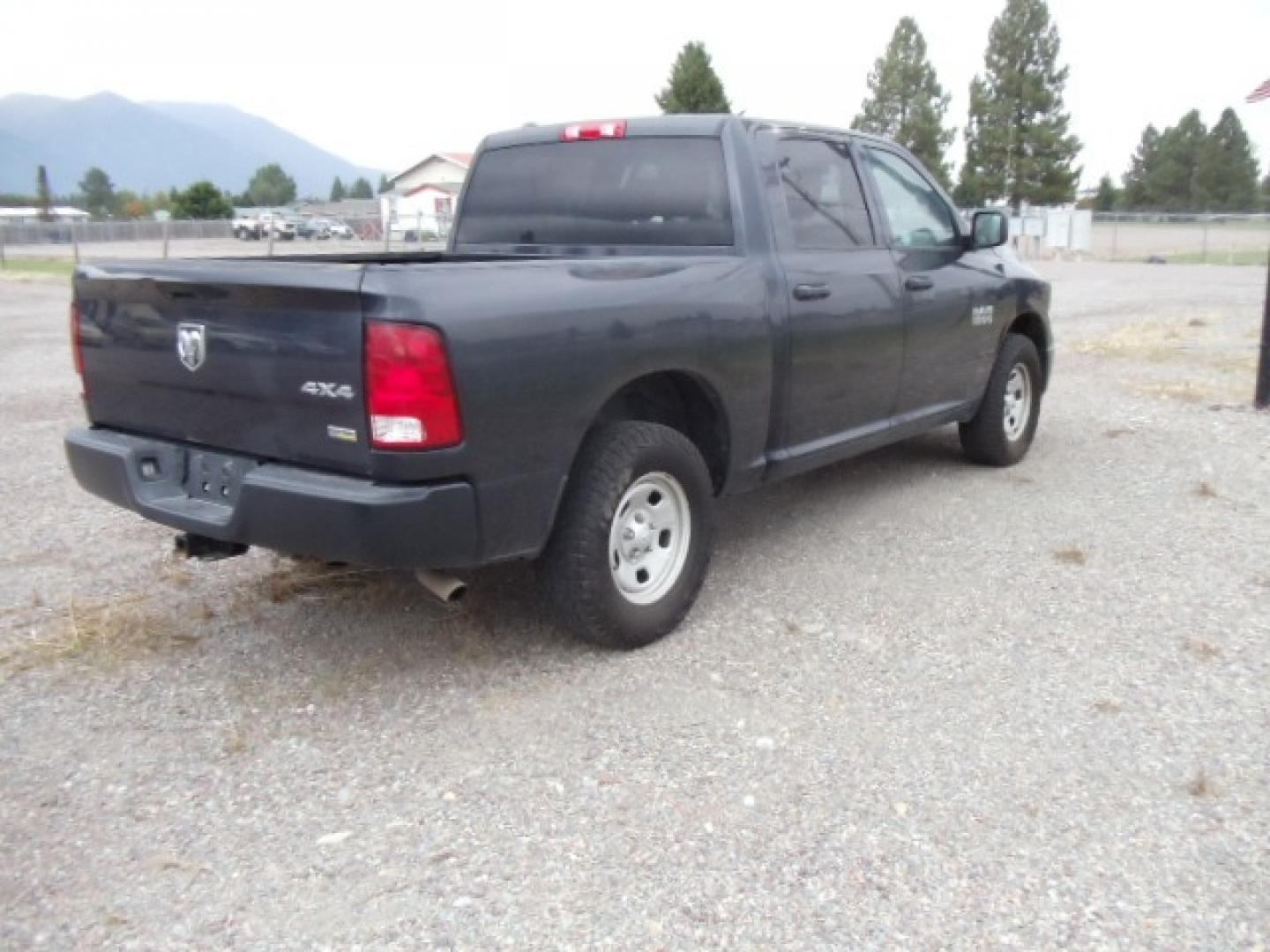 2018 Blue /Gray RAM 1500 Tradesman Crew Cab SWB 4WD (1C6RR7KG1JS) with an 3.6L V6 DOHC 24V FFV engine, 8A transmission, located at 5465 Highway 2 W., Columbia Falls, MT, 59912, (406) 892-4407, 48.352188, -114.240929 - Photo#7