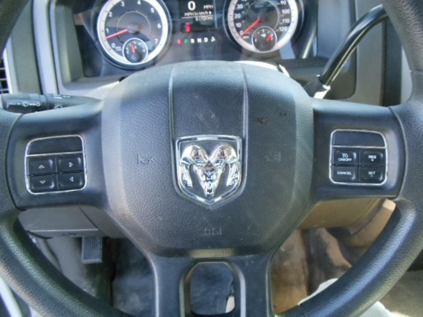 2016 White /Gray RAM 1500 Tradesman Quad Cab 4WD (1C6RR7FT1GS) with an 5.7L V8 OHV 16V HEMI engine, 6A transmission, located at 5465 Highway 2 W., Columbia Falls, MT, 59912, (406) 892-4407, 48.352188, -114.240929 - Photo#18