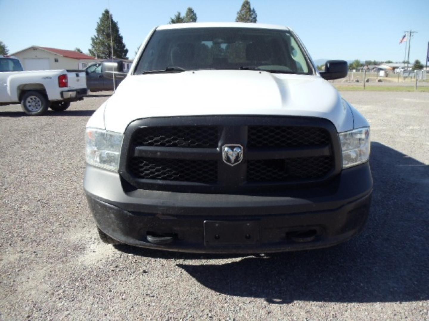 2016 White /Gray RAM 1500 Tradesman Quad Cab 4WD (1C6RR7FT1GS) with an 5.7L V8 OHV 16V HEMI engine, 6A transmission, located at 5465 Highway 2 W., Columbia Falls, MT, 59912, (406) 892-4407, 48.352188, -114.240929 - Photo#1