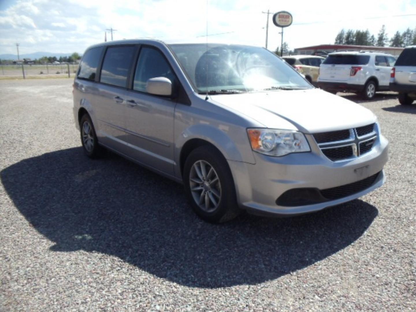 2016 Silver /Gray Dodge Grand Caravan SE (2C4RDGBGXGR) with an 3.6L V6 DOHC 24V engine, 6A transmission, located at 5465 Highway 2 W., Columbia Falls, MT, 59912, (406) 892-4407, 48.352188, -114.240929 - Photo#0