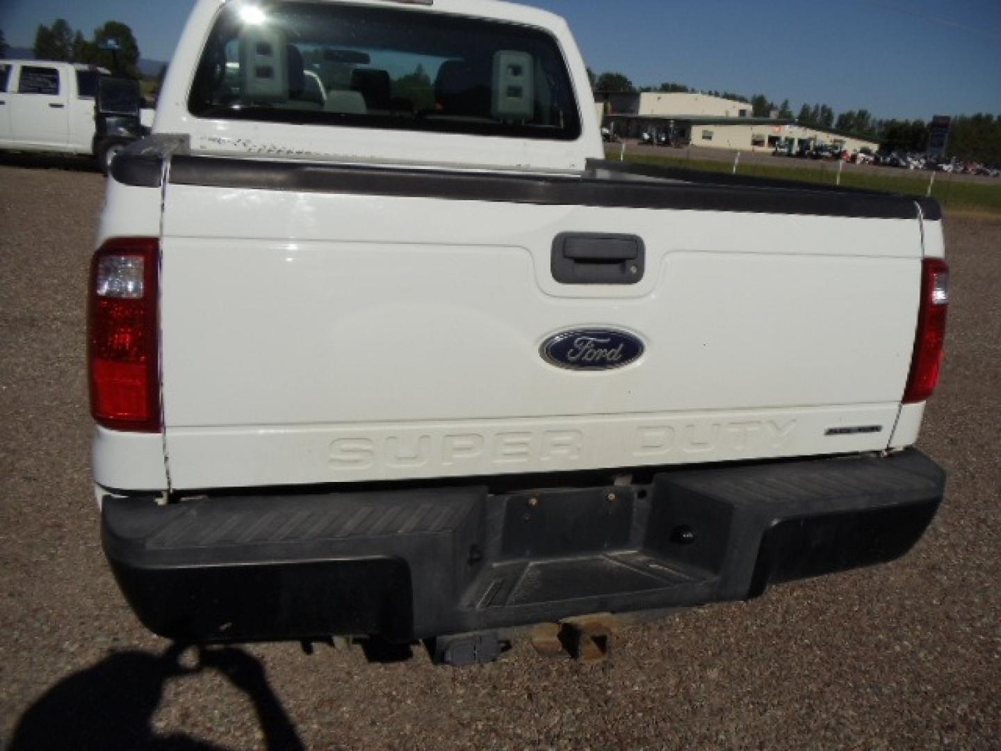 2014 White /Gray Ford F-250 SD XL (1FT7X2B63EE) with an 6.2L V8 OHV 16V engine, 6-Speed Automatic transmission, located at 5465 Highway 2 W., Columbia Falls, MT, 59912, (406) 892-4407, 48.352188, -114.240929 - Photo#5