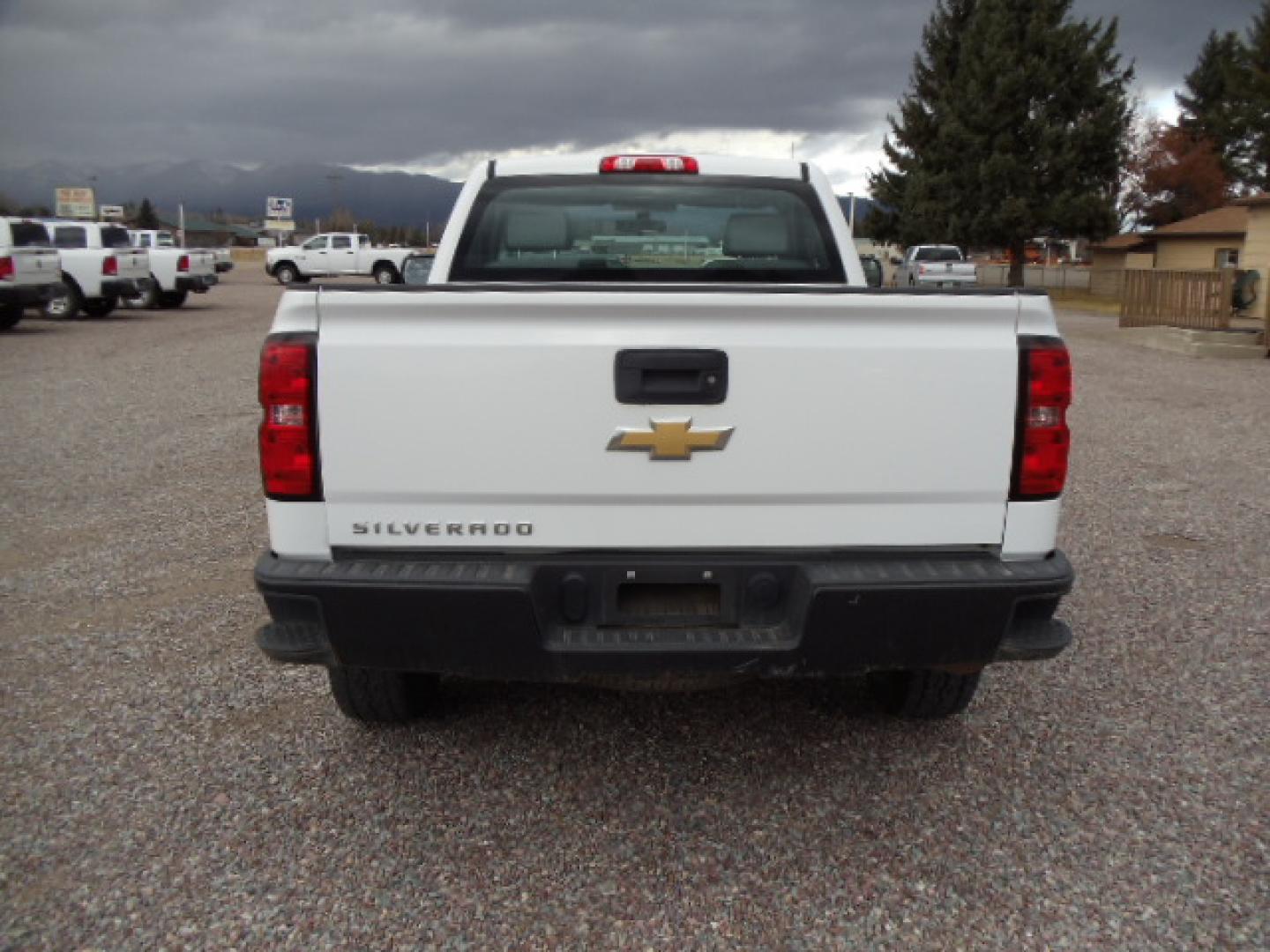 2015 White /Gray Chevrolet Silverado 1500 Work Truck Short Box 4WD (1GCNKPEH9FZ) with an 4.3L V6 engine, 6-Speed Automatic transmission, located at 5465 Highway 2 W., Columbia Falls, MT, 59912, (406) 892-4407, 48.352188, -114.240929 - Photo#5