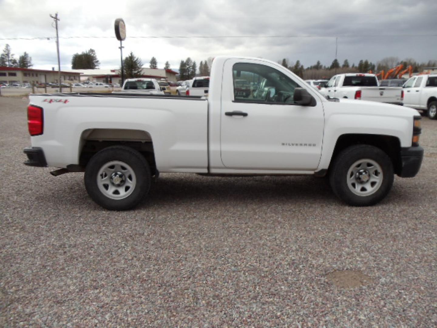 2015 White /Gray Chevrolet Silverado 1500 Work Truck Short Box 4WD (1GCNKPEH9FZ) with an 4.3L V6 engine, 6-Speed Automatic transmission, located at 5465 Highway 2 W., Columbia Falls, MT, 59912, (406) 892-4407, 48.352188, -114.240929 - Photo#8